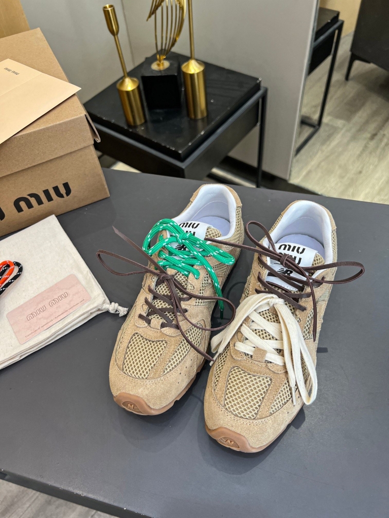 Miu Miu Casual Shoes